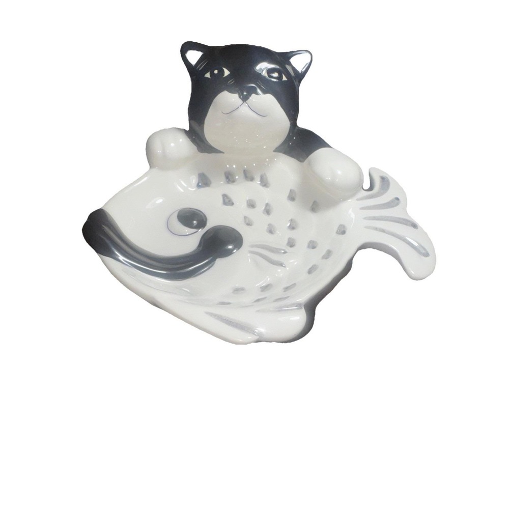 Clay Motif Art Catfish Ceramic Dish Cute Cat  Pottery. Cat Soap Dish Hand Paint